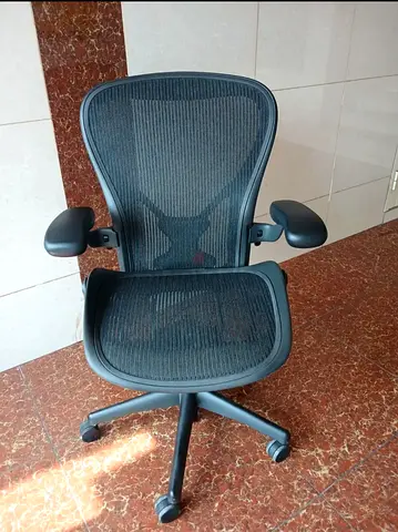 Herman Miller Aeron Office Chair Fully Options Good Condition