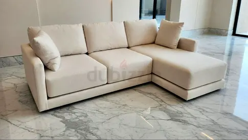 Crategbarrel L Shape Sofa Beige Good condition