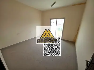 شقة مميزة بمساحة كبيرة جداً وتصميم عملي، مناسبة للعائلات الباحثة عن الراحة والمساحة الواسعة،