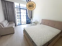 Luxurious and spacious studio apartment Fully furnished only 52k ready to move