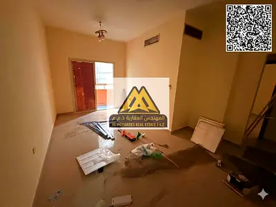 بلكونة باطلالة مفتوحة | حمام واحد فقط | مساحة كبيرة | موقع مميز بالقرب من جميع الخدمات | سهل المخرج للشارقة ودبي