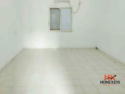 سكن عمال واسع يتم صيانته جيدًا للإيجار في جبل علي - جاهز للسكن!