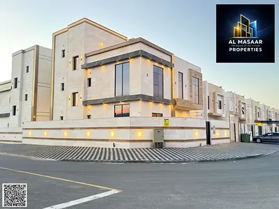 Corner villa on two streets, near the mosque. Land area 4350 sq ft. 7 master bedrooms and a roof terrace. Price includes registration and ownership fe