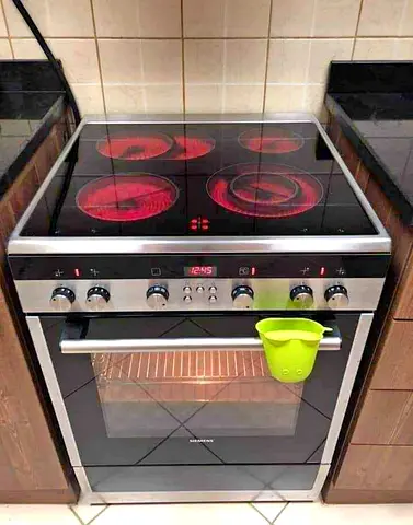 Siemens electric ceramic cooker 60x60cm