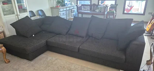 The One Amazing SOFA DARK GREY