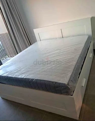 IKEA brimnes bed with mattress King size 180x200cm