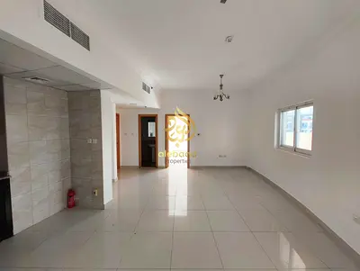 New building hot offer luxury 1bedroom apartment available for family!