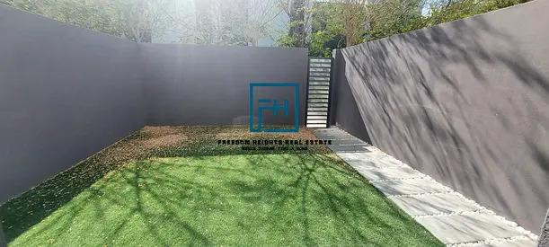 ELEGANT 2BED TOWNHOUSE | FREEHOLD | READY TO MOVE