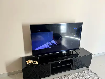 Samsung LCD 58 Inches