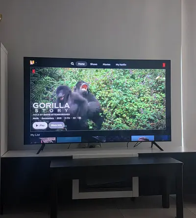 Samsung 65 UHD 4K Smart TV (TU8000, 2020) - Good Condition