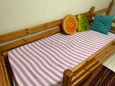 Solid Pine Single Daybed with Trundle Frame - Good Condition