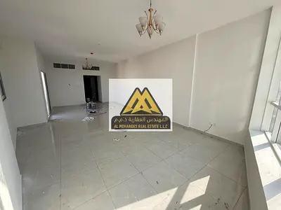 اجمل وارقي الشقق باكبر مساحات في كورنيش عجمان 🌊 📌  شقة فاخرة اول ساكن ثلاث غرف وصاله كبيرة وموزع مع غرفة خادمة 🏠 اطلالة بحرية كاملة 🌊