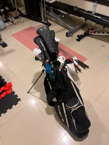 Set of Golf Clubs with Stand Bag — Great Condition