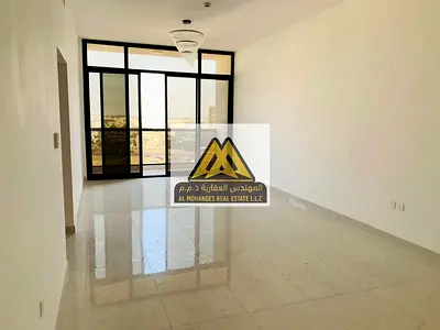 شقه | غرفتين وصاله | اول ساكن | مع بلكونه | مع خزانات في الحائط |