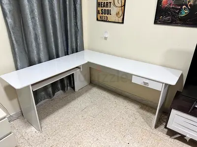 White Desk