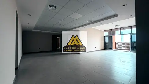 شقة فاخرة 3 غرف وصالة للإيجار في ليواره 1 عجمان أول ساكن إطلالة بحر مباشرة مساحة ضخمة وشهر مجاني