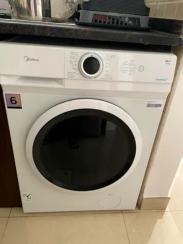 Front-load Midea 6 kg Washing Machine - excellent Condition