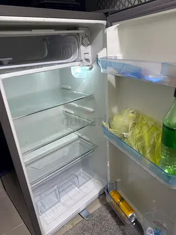 Nikai mini fridge