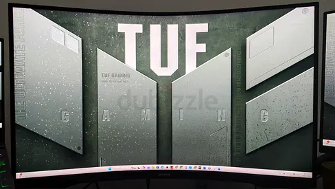 Moving out sale Samsung G5 32 inch Cuve monitor