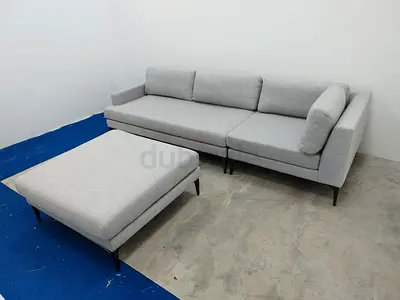 Luxury west elm Andes Sofa