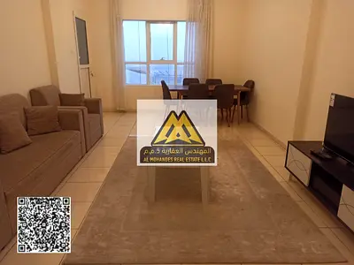 فرصة مميزة لامتلاك شقة في موقع حيوي بإطلالة مفتوحة على البحر، ضمن برج متكامل الخدمات يوفر مستوى راقٍ من الراحة والرفاهية.