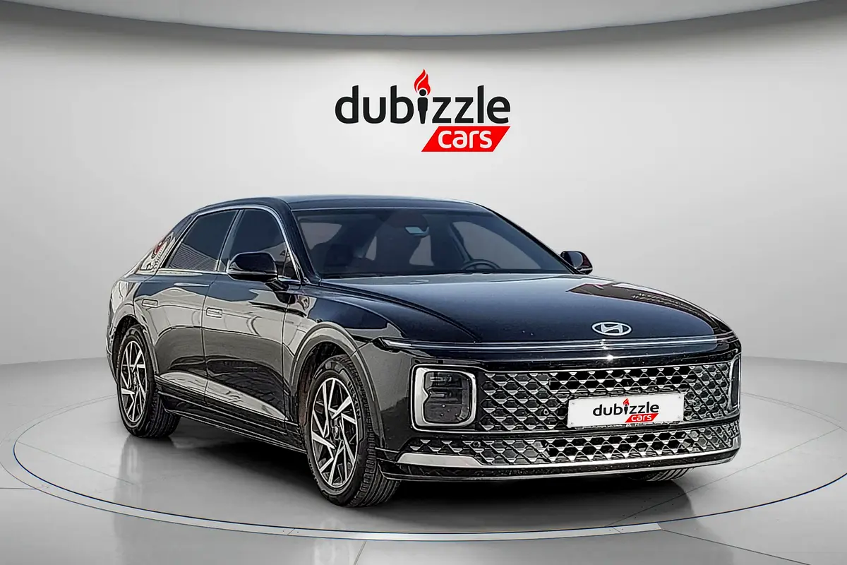 Hyundai Azera 2024 — photo 1 of 14
