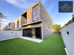 🏡🌿✨ Luxury Corner 3BHK Townhouse with Maid’s Room &amp; Expansive Private Garden | Robinia