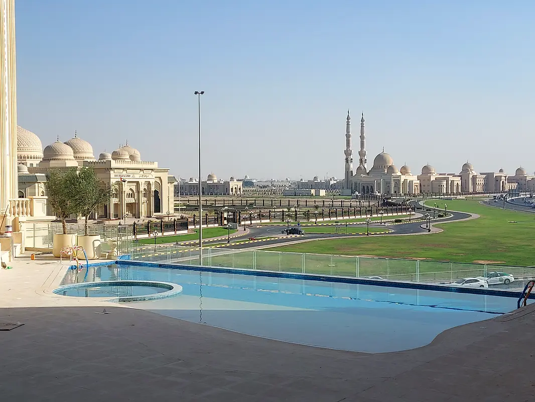 gallery-image