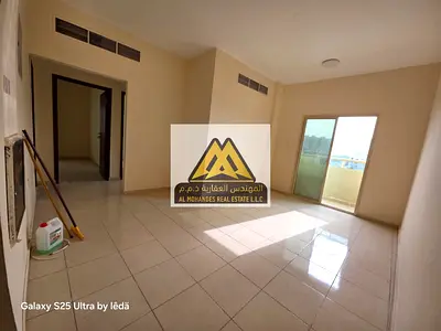 شقة غرفتين وصالة للإيجار السنوي – الراشدية، عجمان