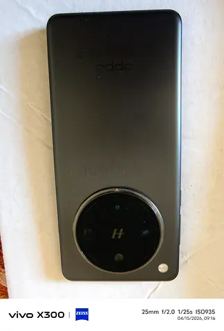 OPPO Find X8 Pro - 512GB, 16GB RAM, MediaTek Dimensity 9400 - Excellent Condition