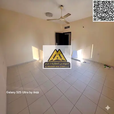 مساحات كبيرة جدا | بلكونة واسعة باطلالة مميزة | وقع حيوي قريب من: المواصلات، المراكز التجارية، المطاعم، الصيدليات، والخدمات اليومية.