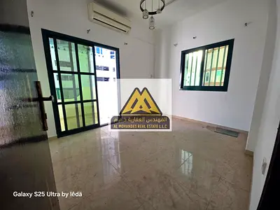 غرفتين وصالة | ببلكونه إضاءة طبيعية مميزة | وسهل الوصول لدبي والشارقة |