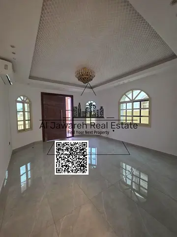 كود553للبيع فيلا مميزة في منطقة المويهات 2 بموقع استراتيجي على زاوية وشارعين مما يمنحها خصوصية عالية وسهولة في الدخول والخروج مع قربها من جميع الخدمات