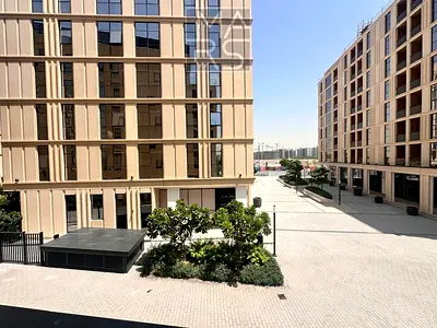 شقة غرفة وصالة واسعة | بلكونة | مع أجهزة مطبخ | الممشى RD