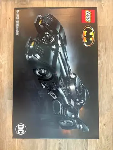 BRAND NEW RARE LEGO 76139 DC 1989 BATMOBILE