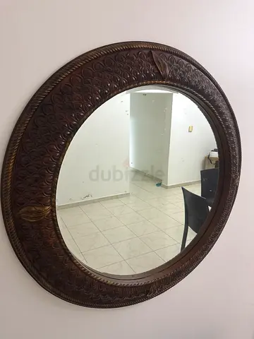 Round Decorative Carved Wooden Wall Mirror