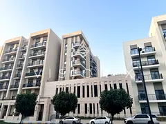 Spacious 1 BR | Direct Water Views | Ready to Occupy
