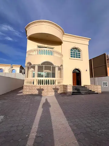 فرصة رائعة للسكن الراقي في عجمان – الروضة 3