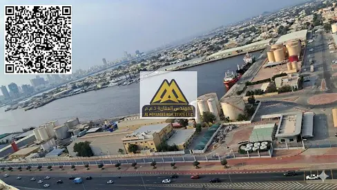 بلكونة باطلالة مفتوحة علي بحر الخور | موقع مميز في قلب عجمان بجانب جميع الخدمات | الغرف ماستر بالكامل | متاح الايجار بالفرش ومن غير الفرش