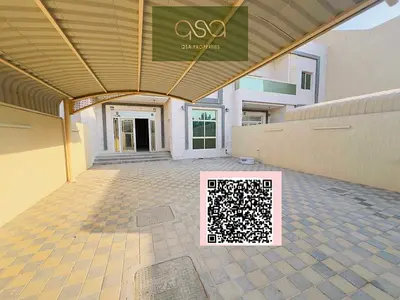 Distress Deal: Five Master Bedroom Villa Is Available For Rent!