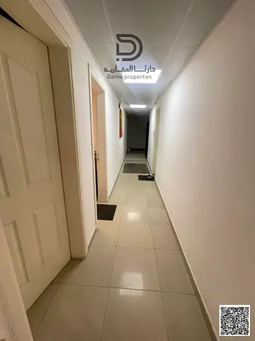 3  غرف  + غرفة خادمة بإطلالة خور عجمان بسعر مميز 🔥