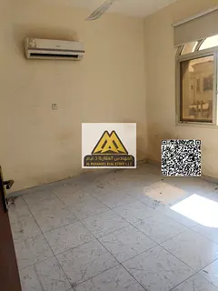 Apartment on Sheikh Ammar Street, prime location, close to all services, easy access and transportat