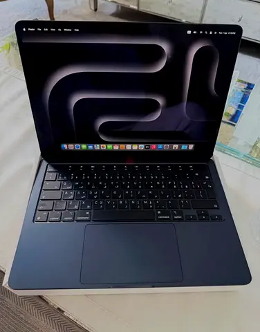 MACBOOK AIR M2 13-INCH - MIDNIGHT, NEGOTIABLE