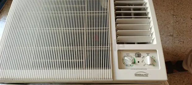 GeneralTec Window Air Conditioner - Good Working Condition