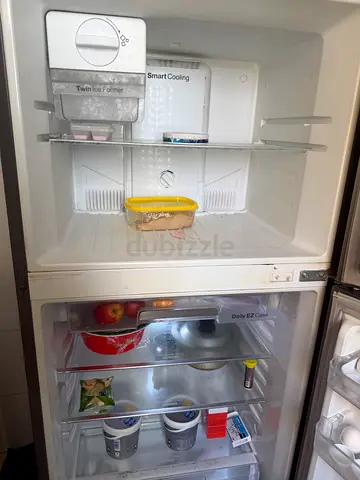 Used Double-Door Refrigerator / Freezer - Working Condition DAEWOO