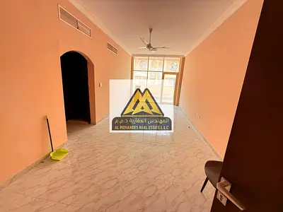 شقة ثلاث غرف وصالة للإيجار السنوي في الروضة 3 –