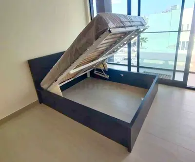 ‎Ikea king size hydraulic bed with Ikea mattress  ‎is available in excellent condition, not a single