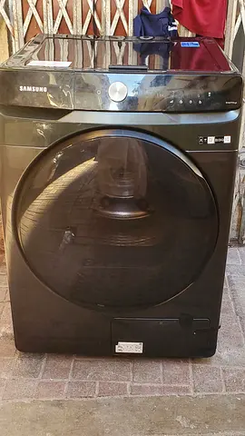 Samsung 16kg heatpum dryer in great condition