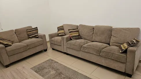 3-seater sofa and 2-seater loveseat set in grey fabric — good condition