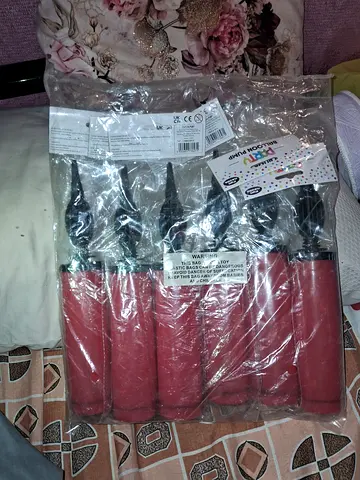 Set of 6 Foam Hand Grips / Jump Rope Handles - New in Pack only pcs1 AED 2